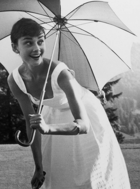 Photo:  Audrey Hepburn 5